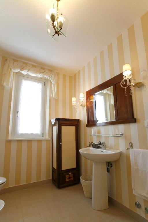 Villa Amelia Rooms Marina di Pietrasanta Chambre photo