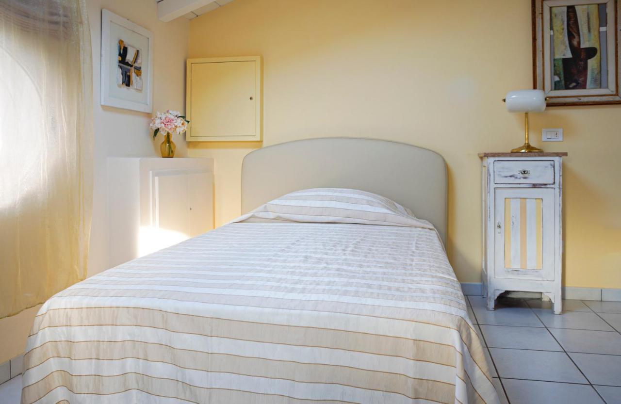 Villa Amelia Rooms Marina di Pietrasanta Extérieur photo